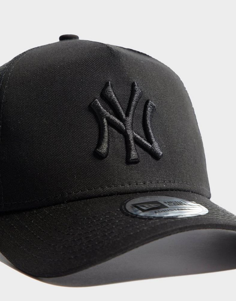 New Era MLB New York Yankees Snapback Trucker Unisex Cap