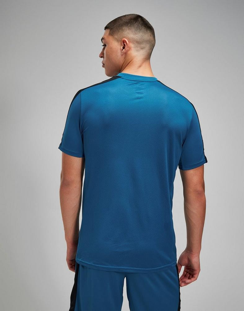 Nike Academy Essential Men’s T-Shirt